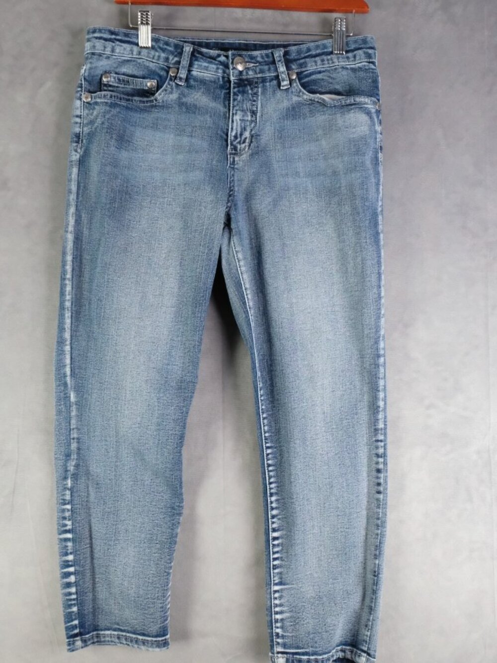 Tru Luxe Jeans Womens 10 Blue Rhinestones Medium Wash Tapered Cropped Vintage